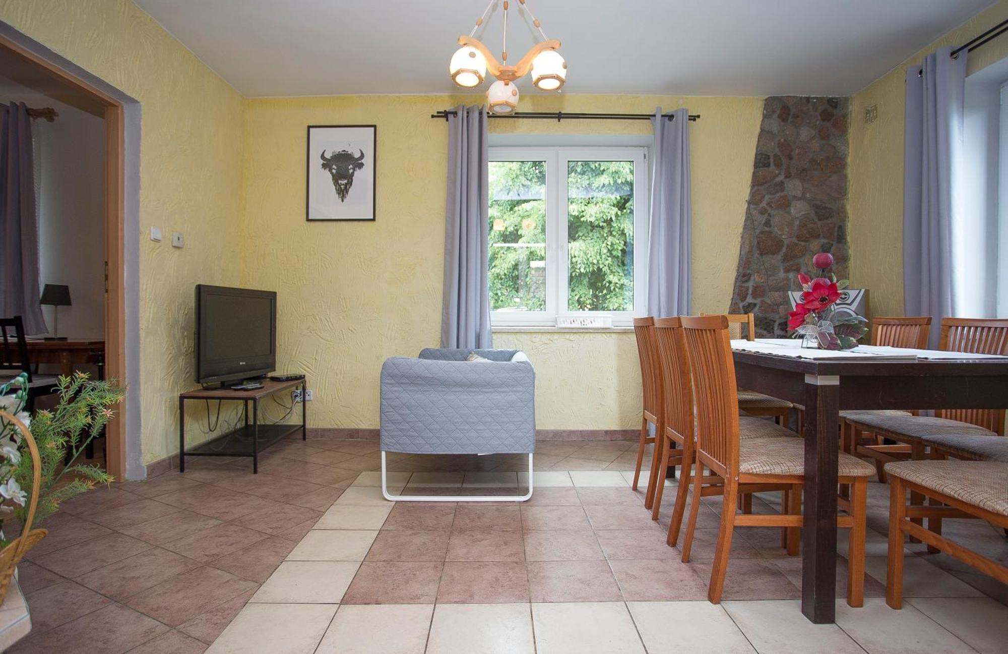 Happy Bison - A 5 Bedroom House With A Garden Białowieża Εξωτερικό φωτογραφία